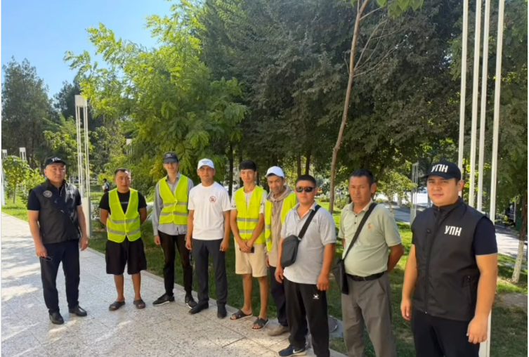 ЕСІРТКІГЕ ҚАРСЫ КҮРЕСУШІЛЕРДІҢ ЭКОЛОГИЯЛЫҚ АҚЦИЯСЫ: ТАЗА ҚАЛА — ТАЗА ҰЛТ