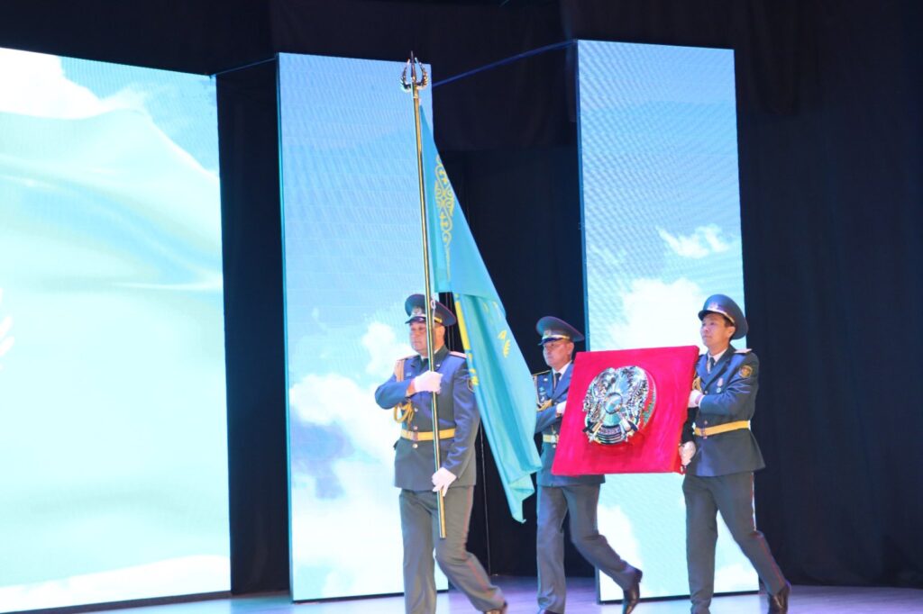 МЕМЛЕКЕТТІК РӘМІЗДЕР — ТӘУЕЛСІЗДІКТІҢ ТӨЛҚҰЖАТЫ