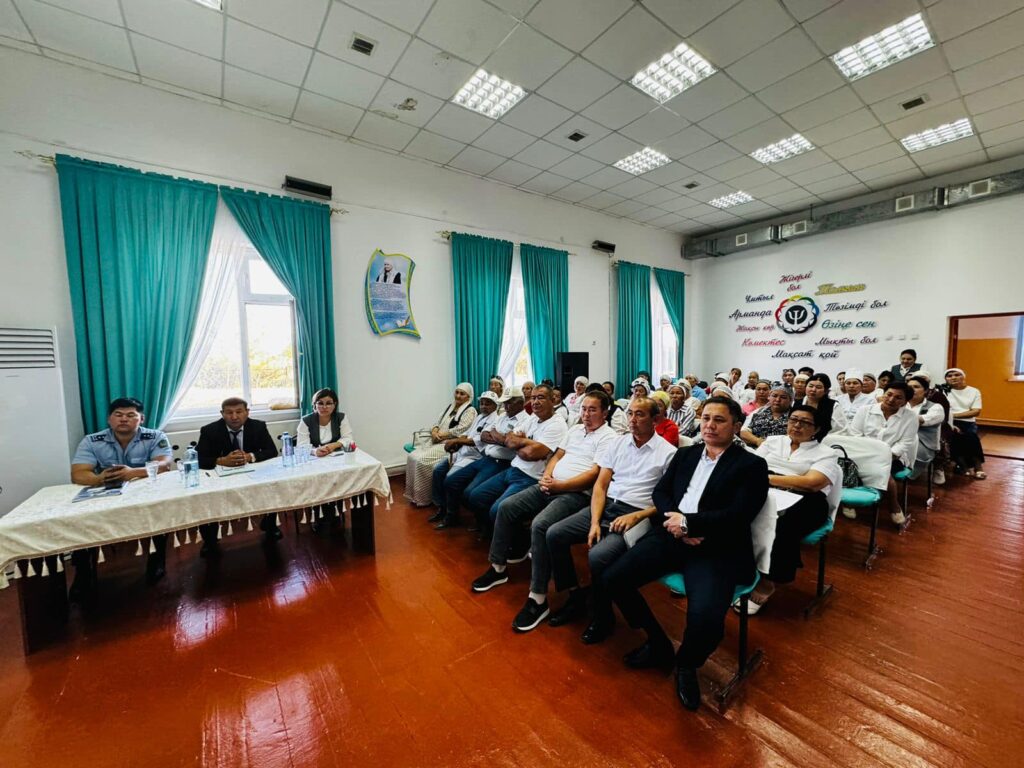 «БАЛАЛАРДЫ БІРІГІП ҚОРҒАЙЫҚ» – МЕКТЕП ЖӘНЕ АТА-АНА ЫНТЫМАҚТАСТЫҒЫ