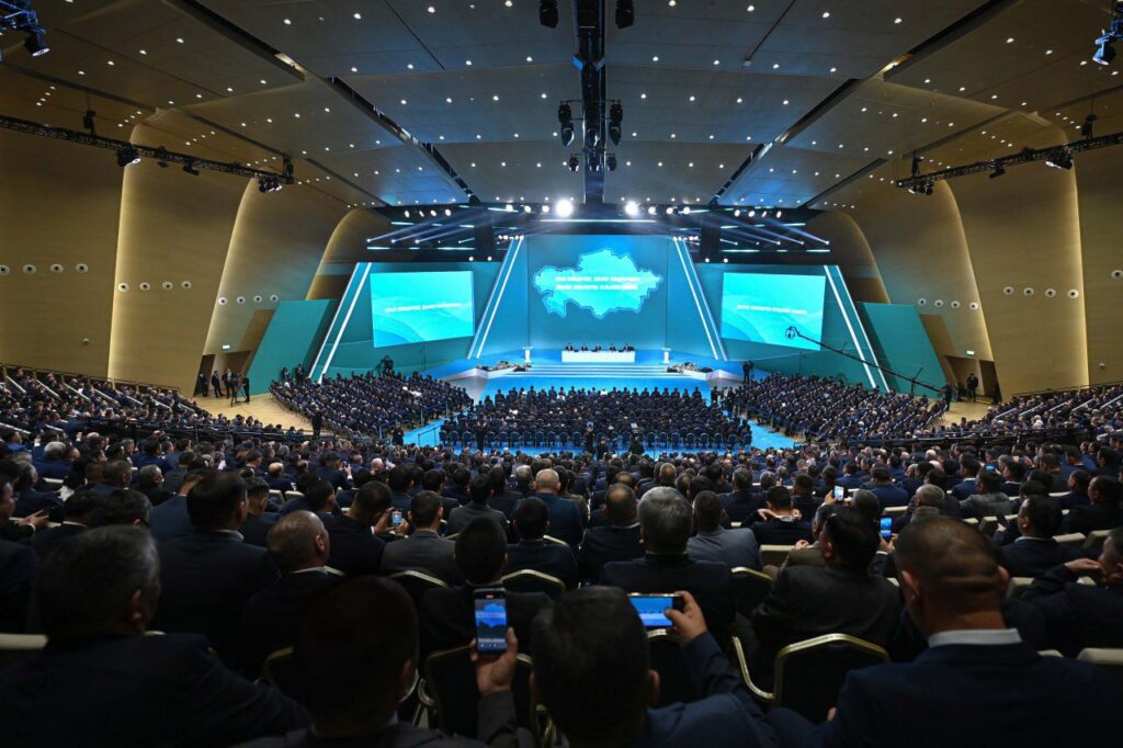 ҚАСЫМ-ЖОМАРТ ТОҚАЕВ: «АУЫЛДАҒЫ САЙЛАУ САЯСИ ПАРТИЯЛАРДЫҢ АЙМАҚТАРДАҒЫ ЖҰМЫСЫНА ТЫҢ СЕРПІН БЕРДІ»