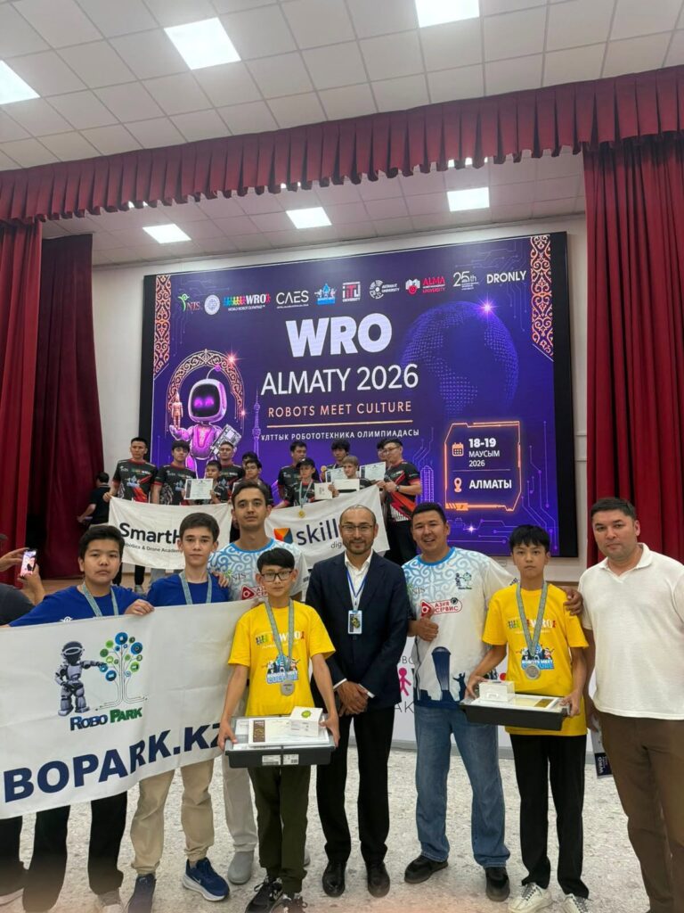 ОҚУШЫЛАР ХАЛЫҚАРАЛЫҚ РОБОТОТЕХНИКА ЧЕМПИОНАТЫНДА ҚАЗАҚСТАН НАМЫСЫН ҚОРҒАЙДЫ